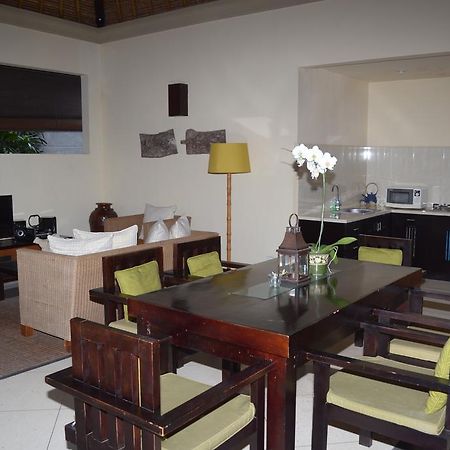 D'Alang Alang Villas Seminyak Buitenkant foto