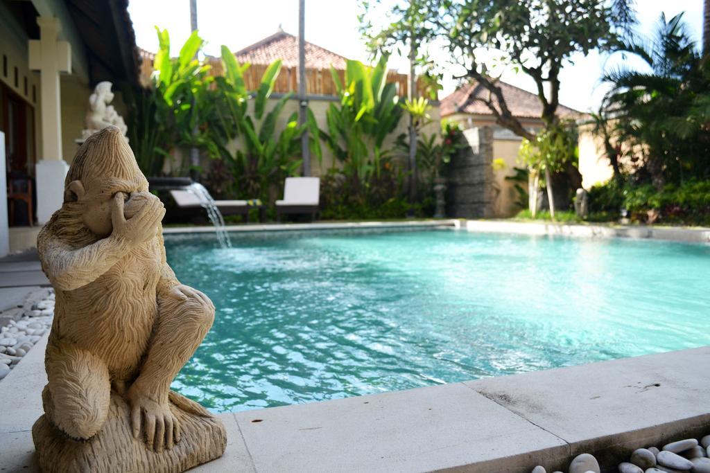 D'Alang Alang Villas Seminyak Buitenkant foto