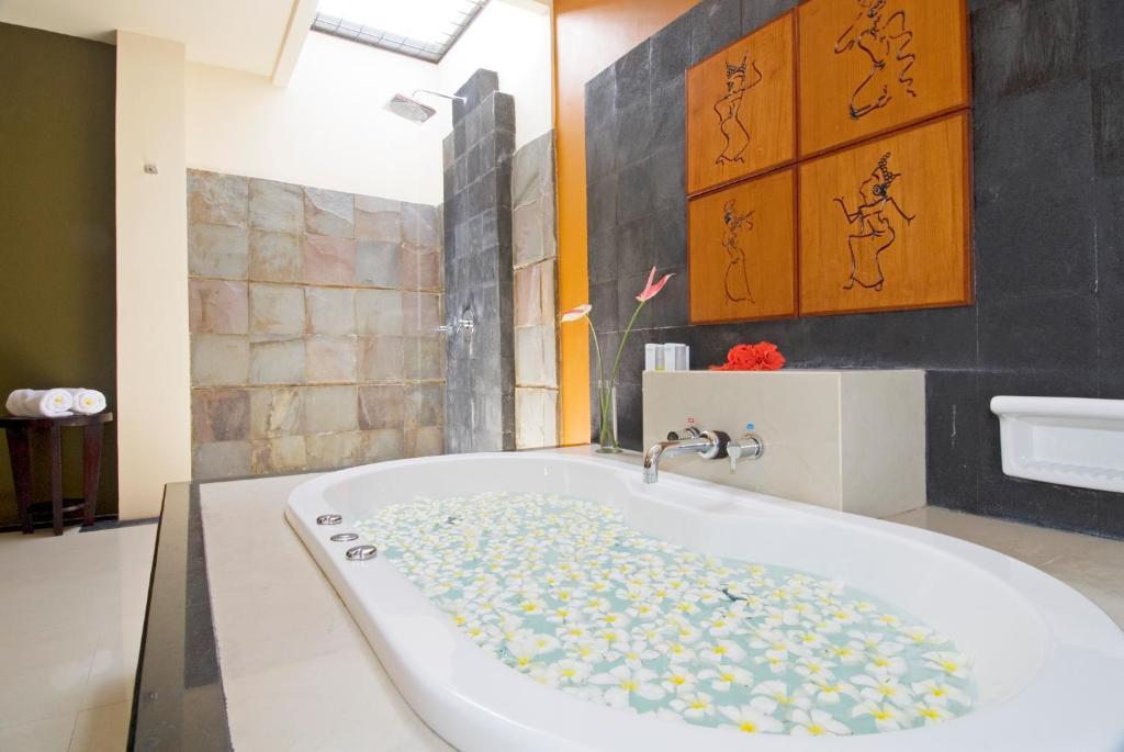 D'Alang Alang Villas Seminyak Buitenkant foto