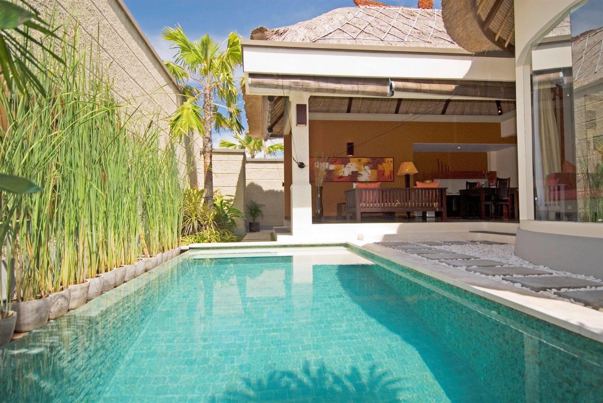 D'Alang Alang Villas Seminyak Faciliteiten foto
