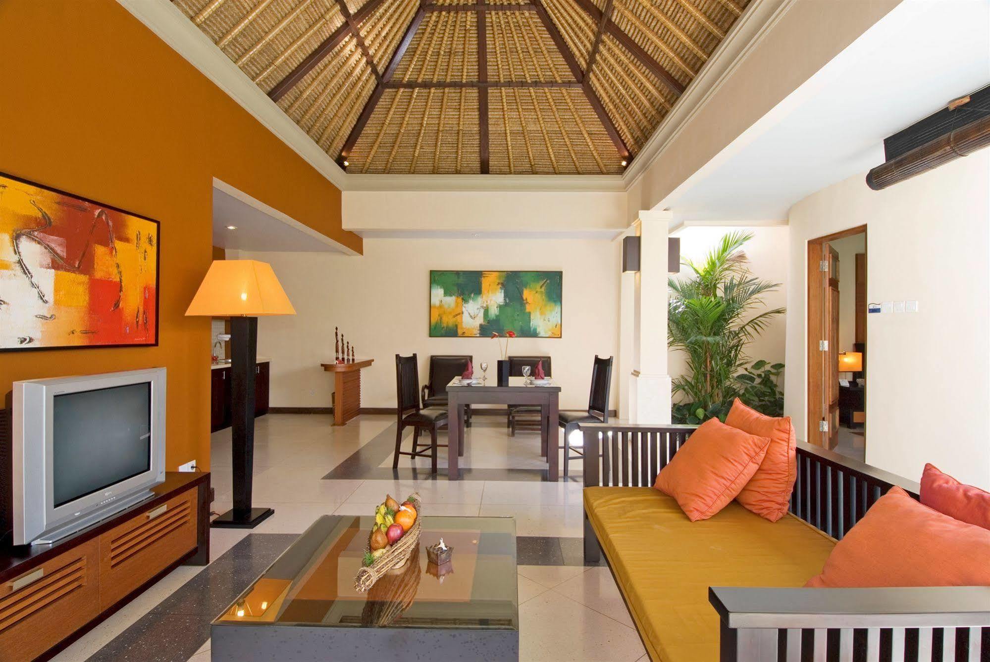 D'Alang Alang Villas Seminyak Buitenkant foto