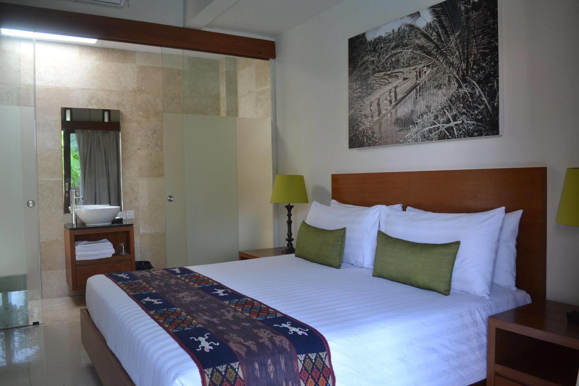 D'Alang Alang Villas Seminyak Buitenkant foto