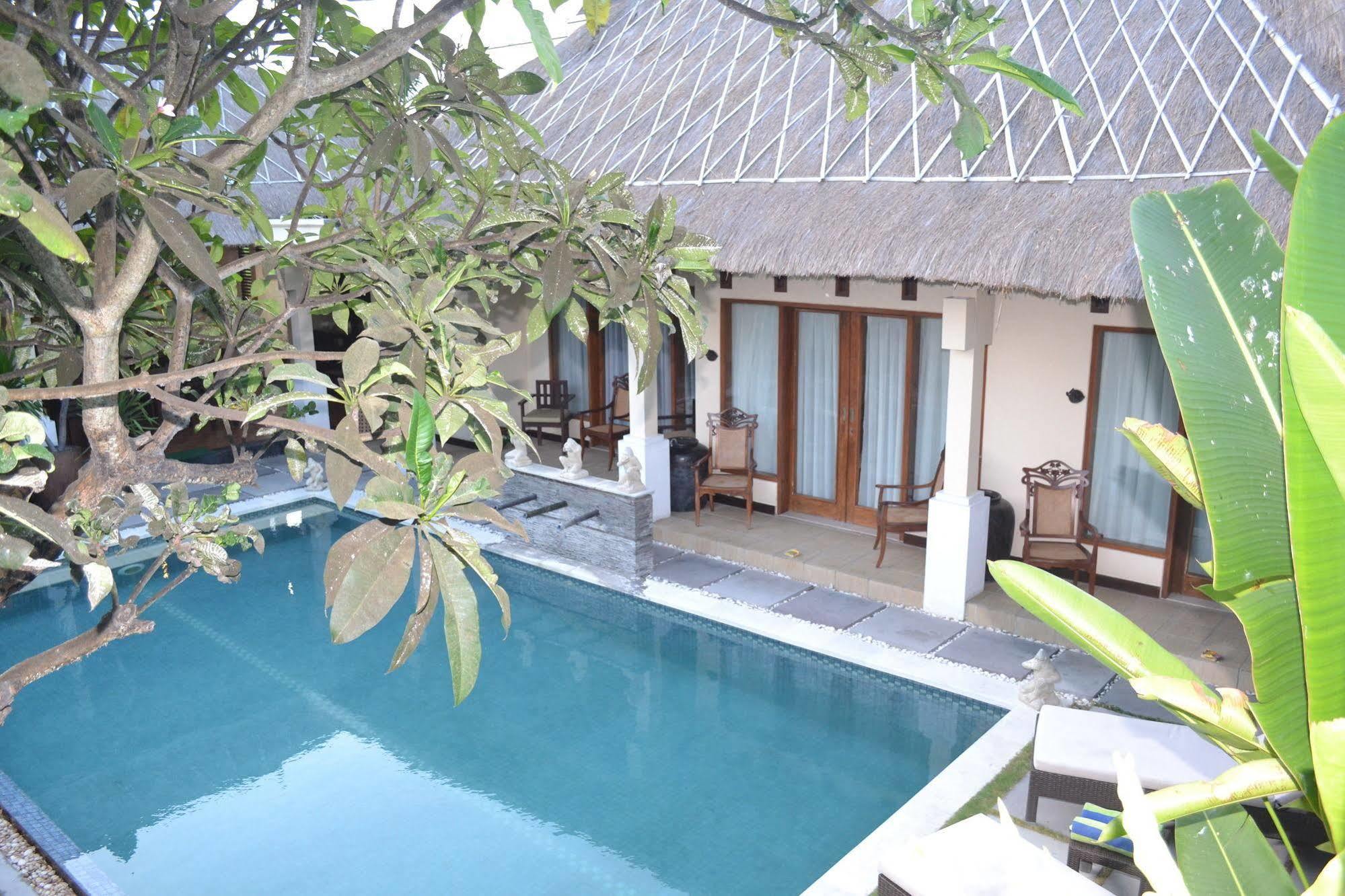 D'Alang Alang Villas Seminyak Buitenkant foto